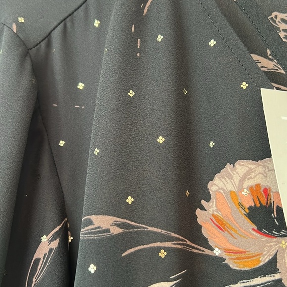 NWT Maurice’s Blouse 1025 - Picture 3 of 7